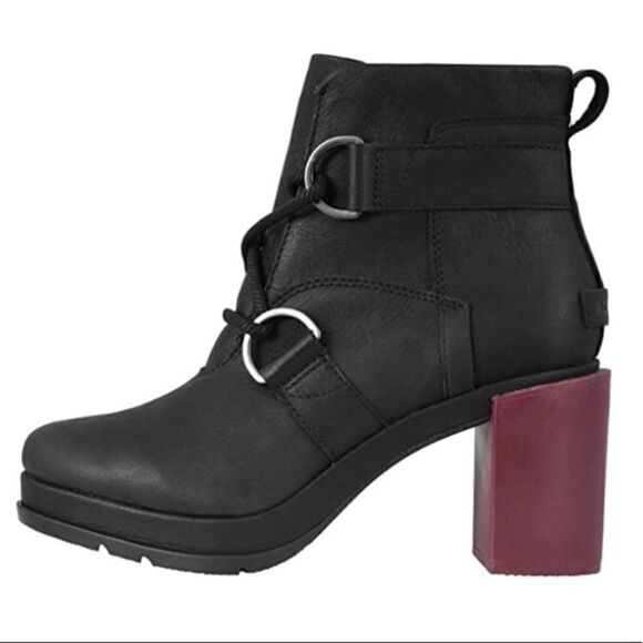 Like New Sorel Leather Boots - Picture 2 of 12